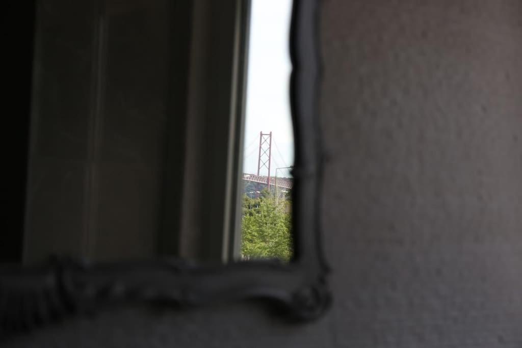 Near The River 3 Bedrooms Flat, With Ac For 9 Apartment Lisbon